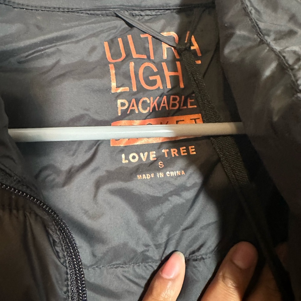 Puffy jacket - Picture 2 of 5